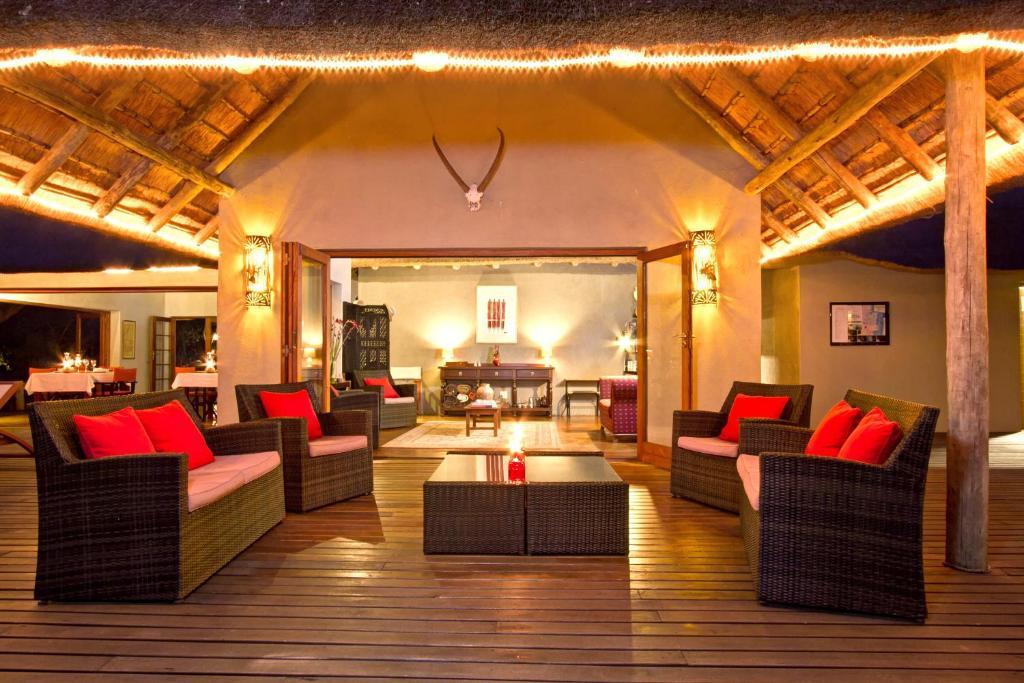 Casart Game Lodge Grietjie Game Reserve ภายนอก รูปภาพ