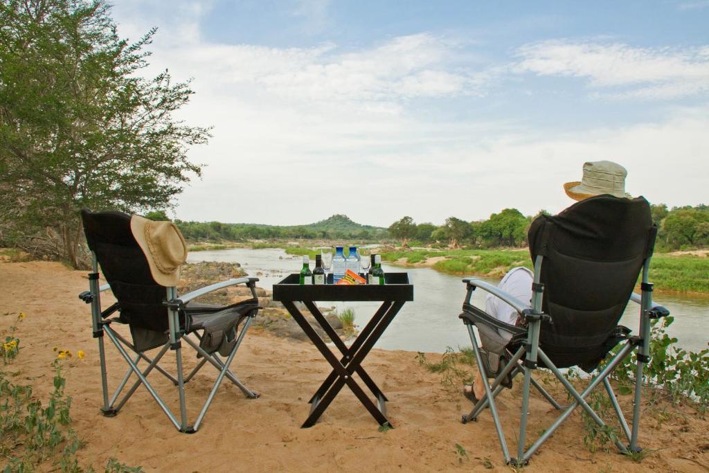 Casart Game Lodge Grietjie Game Reserve ภายนอก รูปภาพ